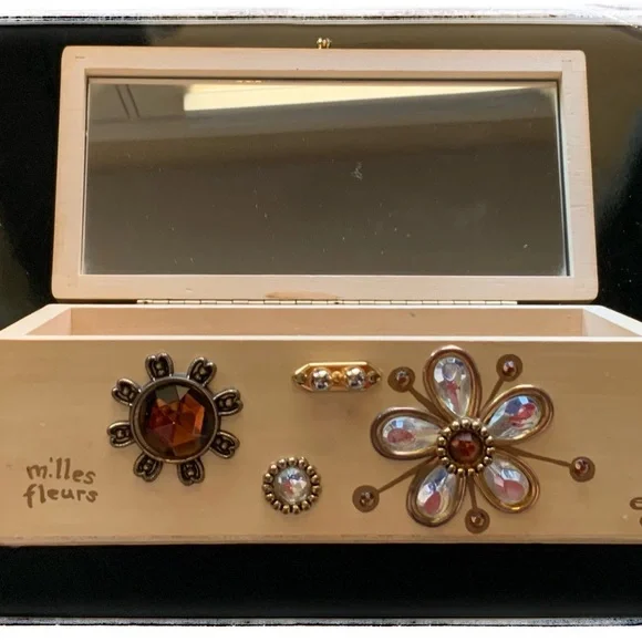 Vintage Enid Collin’s wooden box bag. - Picture 6 of 8